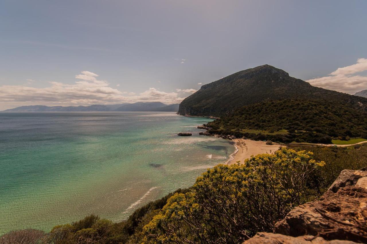 Villa Ginepro Dorgali Buitenkant foto
